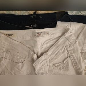 BUNDLE Torrid Boyfriend Crop Jeans - BLUE and WHITE DENIM SIZE 10
